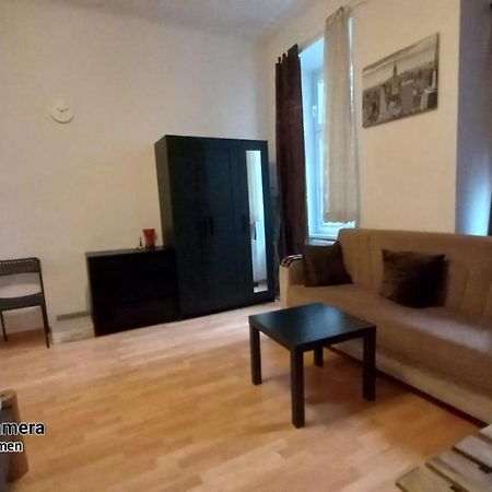 Vienna Center Studio Διαμέρισμα Εξωτερικό φωτογραφία