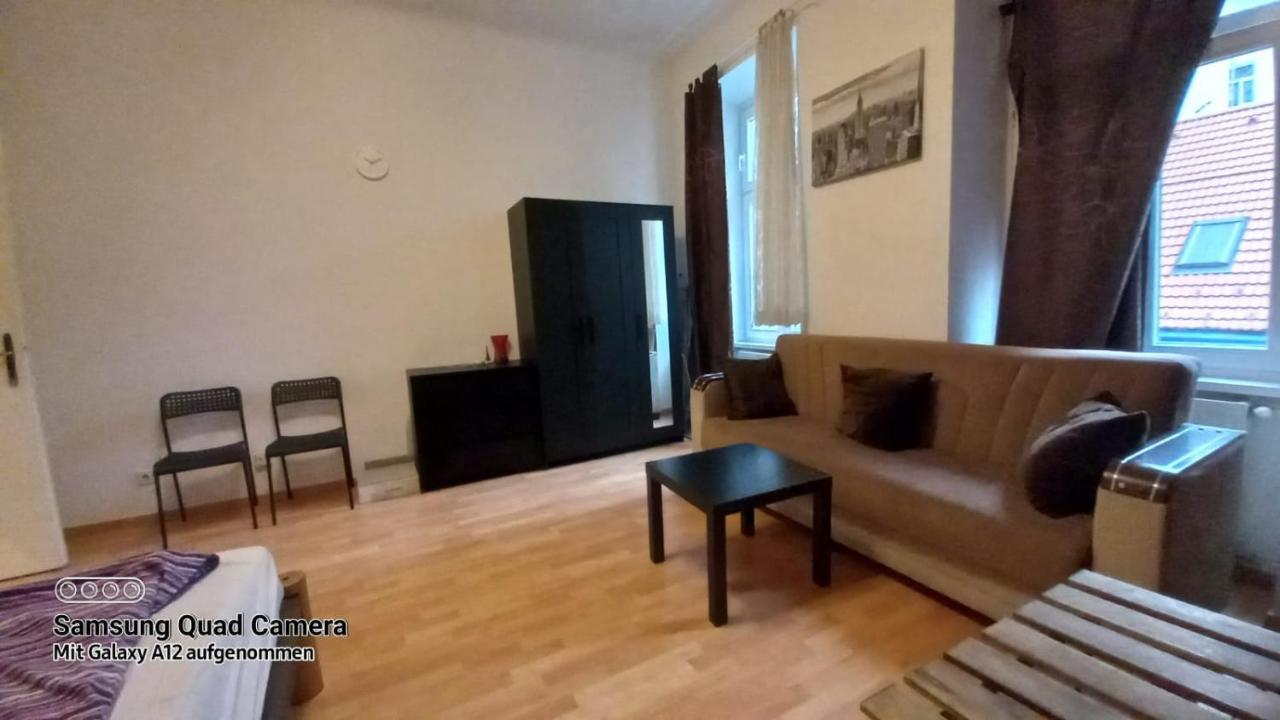 Vienna Center Studio Διαμέρισμα Εξωτερικό φωτογραφία